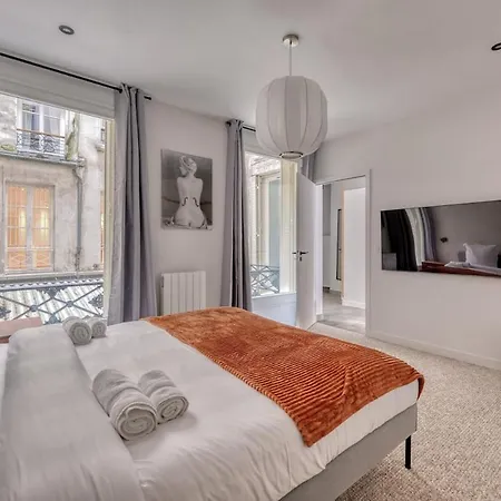 Lejlighed Charming Two-room With Terrace In Saint-germain-des-pres Paris