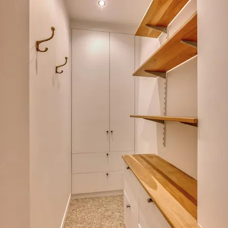 Charming Two-room With Terrace In Saint-germain-des-pres Lejlighed Paris